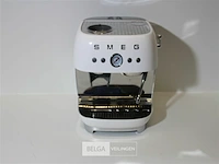 Smeg egf03wheu klassieke espresso - afbeelding 1 van  4