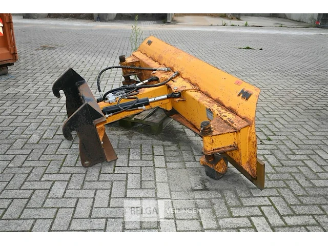Sneeuwschuif - afbeelding 1 van  8
