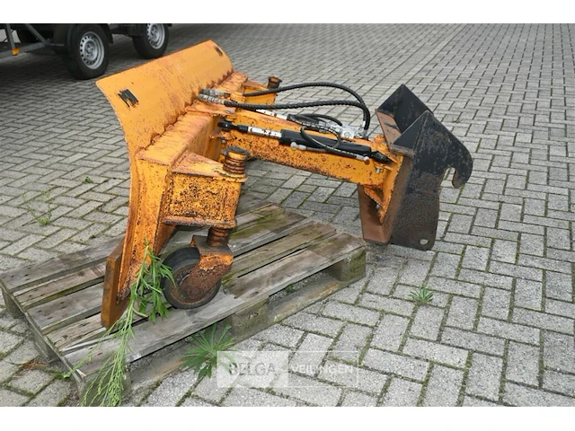 Sneeuwschuif - afbeelding 3 van  8