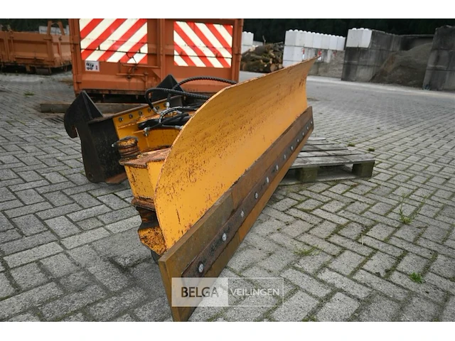 Sneeuwschuif - afbeelding 7 van  8