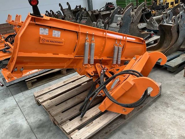 Sneeuwschuiver fk machinery nieuw en ongebruikt - afbeelding 3 van  7