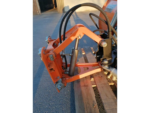 Sneeuwschuiver voor minitractor - afbeelding 9 van  9