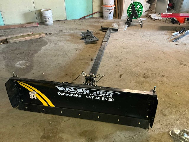 Sneeuwschuiver - afbeelding 1 van  4