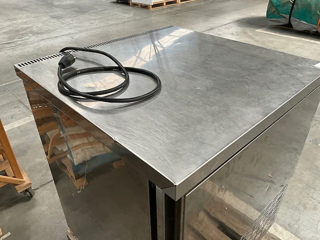 Snelkoeler electrolux rbf061 - afbeelding 4 van  7
