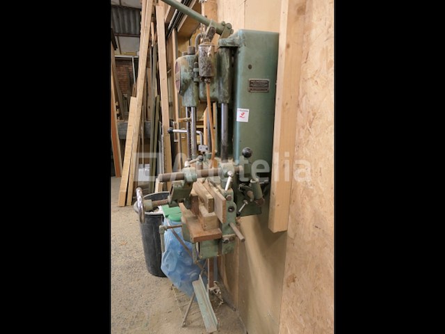 Snelle machine voor het inboren van kettingen - afbeelding 8 van  8