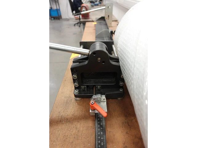 Snijmachine alfra + werkbank - afbeelding 2 van  4