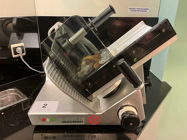 Snijmachine bizerba se 12 - afbeelding 1 van  5