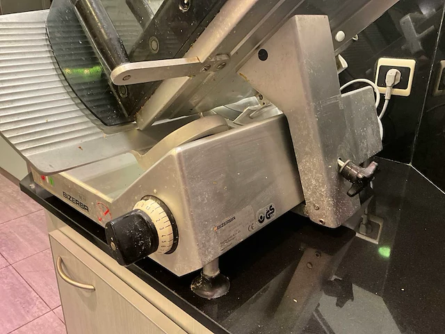 Snijmachine bizerba se 12 - afbeelding 4 van  5