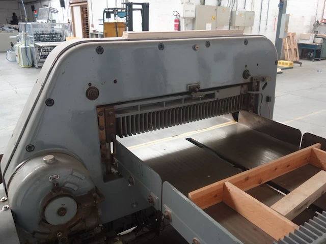 Snijmachine polar eltromat - afbeelding 6 van  8