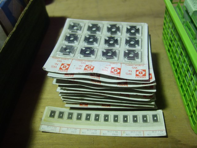 Snijplaatjes oertli - afbeelding 1 van  2