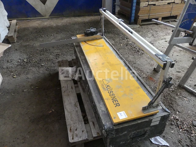 Snijtafel voor kussner-isolatie - afbeelding 2 van  9