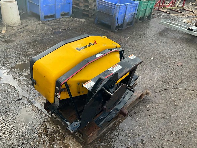 Snowex sp-1875 zoutstrooier - afbeelding 3 van  7