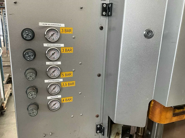 Soenen pvc lasmachine met hoekenpoets - afbeelding 37 van  37