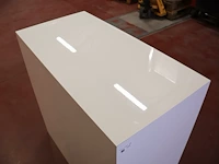Sokkel plexi blinkend wit - afbeelding 3 van  3