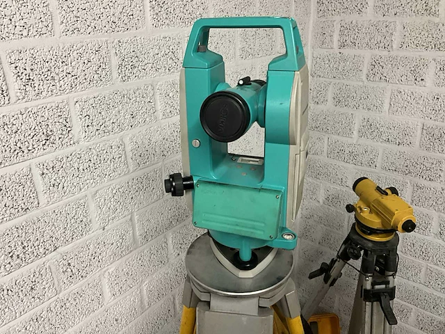 Sokkia dt600 theodolite - afbeelding 3 van  4