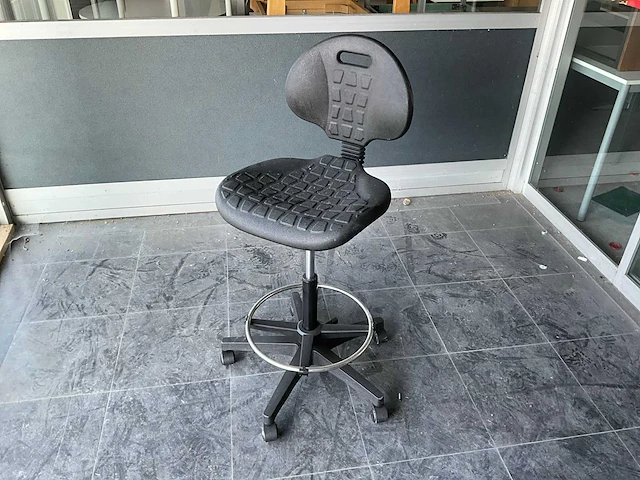 Sokoa hoge werkstoel - afbeelding 1 van  6