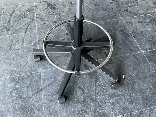 Sokoa hoge werkstoel - afbeelding 3 van  6