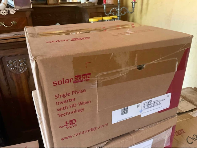 Solaredge se4000h-rw000ben4 ups - afbeelding 1 van  5