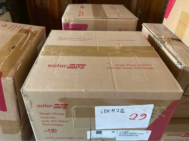 Solaredge se5000h-rw000ben4 omvormer - afbeelding 1 van  3
