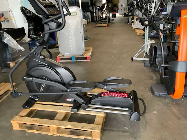 Sole e25 elliptical crosstrainer - afbeelding 3 van  5