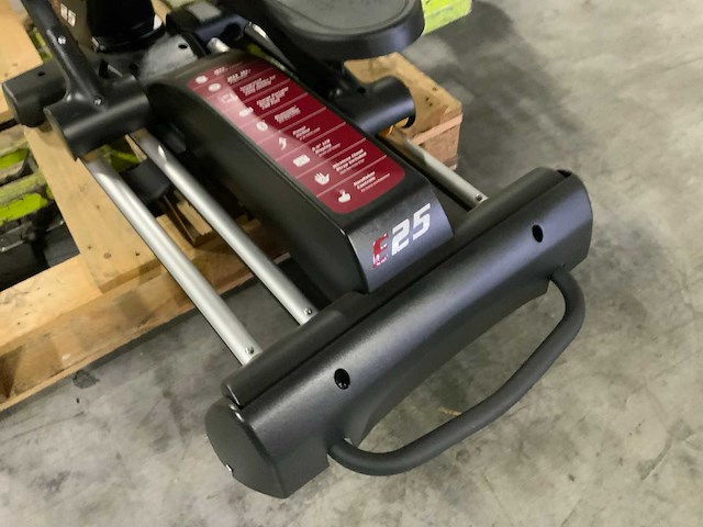 Sole e25 elliptical crosstrainer - afbeelding 2 van  5