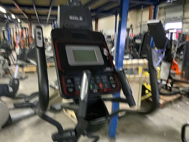 Sole e25 elliptical crosstrainer - afbeelding 4 van  5