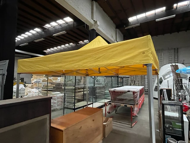 Solid green partytent - afbeelding 1 van  9