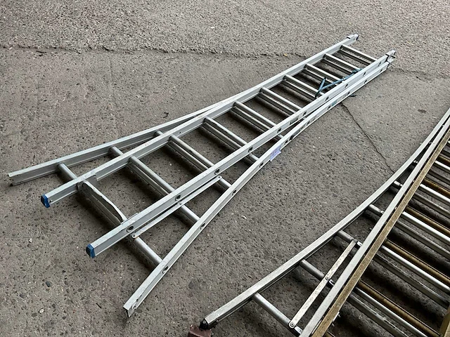 Solid schuifladder - afbeelding 1 van  3