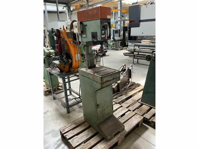 Solid tb20s tafelkolomboormachine - afbeelding 3 van  7