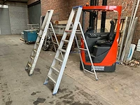 Solide aluminium trapladder - afbeelding 1 van  4