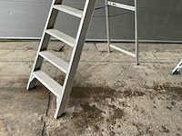 Solide aluminium trapladder - afbeelding 2 van  3