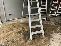 Solide aluminium trapladder - afbeelding 2 van  3