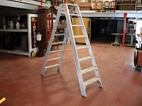 Solide aluminium trapladder - afbeelding 2 van  3