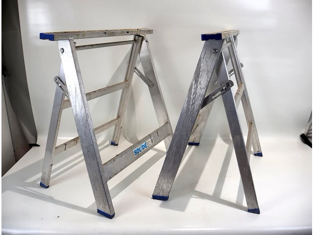 Solide schraag aluminium (x2) - afbeelding 1 van  3
