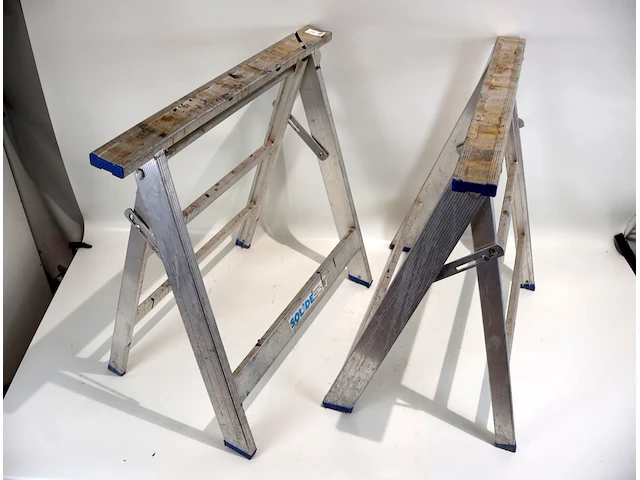 Solide schraag aluminium (x2) - afbeelding 2 van  3