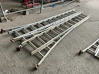 Solide schuifladder (2x) - afbeelding 1 van  3