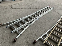 Solide schuifladder - afbeelding 1 van  3