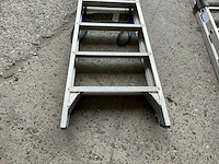 Solide vouwladder - afbeelding 2 van  3
