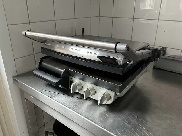 Solis 792 grill - afbeelding 1 van  4