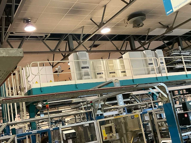 Son-lampen dubbele produktielijn - afbeelding 16 van  45