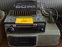 Sonny autoradio, cd lader en versterker - afbeelding 1 van  1