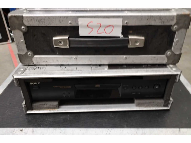 Sony - cdp-xe270 - cd - diverse audioapparatuur - afbeelding 1 van  2