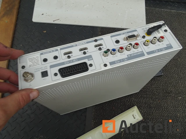 Sony bravia ldm-e521 flat panel televisies - afbeelding 2 van  9
