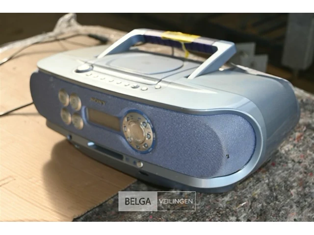 Sony draagbare radio-cd-speler - afbeelding 1 van  5
