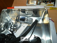 Sony ericsson gsm astrix en obelix editie - afbeelding 3 van  4