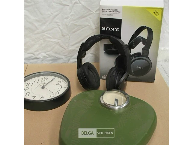 Sony koptelefoon + divers - afbeelding 3 van  4