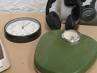Sony koptelefoon + divers - afbeelding 4 van  4