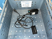 Sony oplaadstation + 2 batterijen