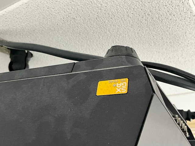 Sony vpl fe40 beamer - afbeelding 4 van  7