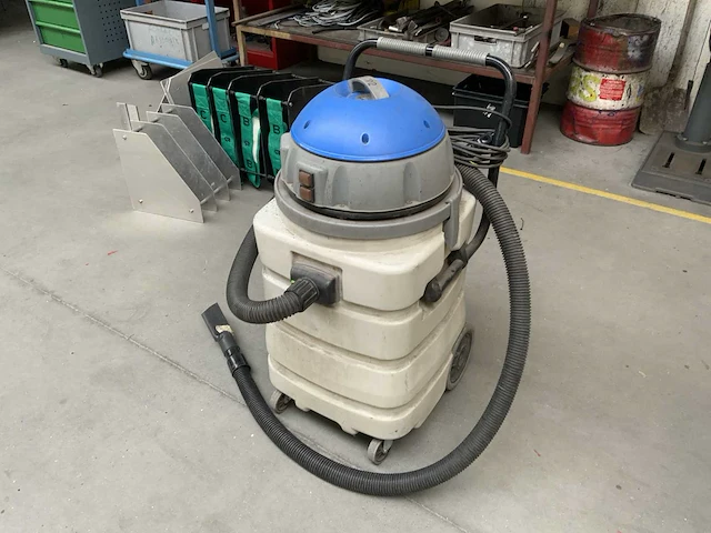 Soteco estic423 mpl industriële stofzuiger - afbeelding 2 van  4